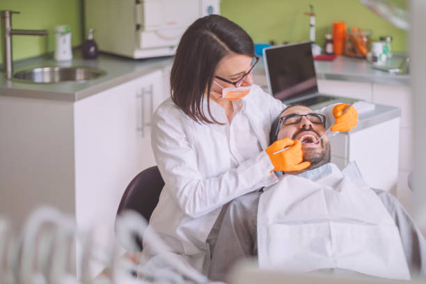 Best Emergency Tooth Extraction in Paris, KY